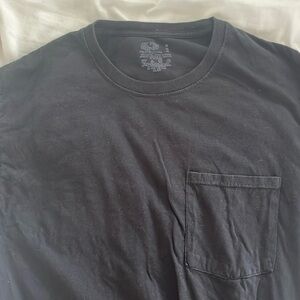 Fruit of the loom black shirt with pocket